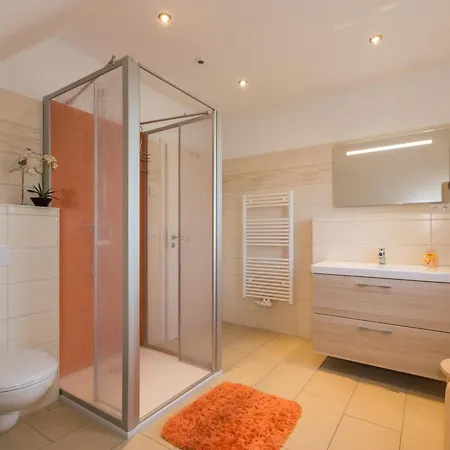 - Deichweg 10 بيت للعطل